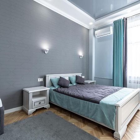 Inshiapartments On Liberty Avenue Lviv Exterior foto